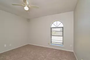 5702 Magnolia Ln, Rowlett, TX 75089 - Photo 9