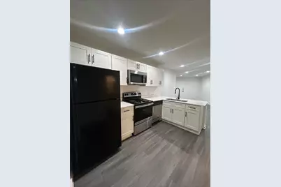 321 E 8th Street #102, Dallas, TX 75203 - Photo 1