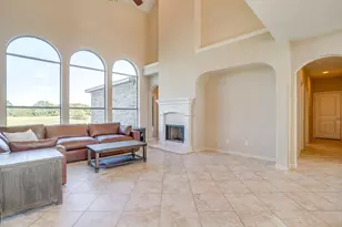 1802 Yucatan Dr, Granbury, TX 76048 - Photo 9