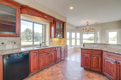 1802 Yucatan Drive, Granbury, TX 76048 - Photo 17