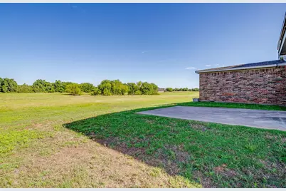 1802 Yucatan Drive, Granbury, TX 76048 - Photo 37
