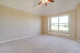 1802 Yucatan Dr, Granbury, TX 76048 - Photo 33