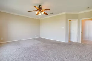 1802 Yucatan Dr, Granbury, TX 76048 - Photo 19