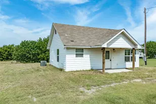 202 Co Rd 4511, Decatur, TX 76234 - Photo 3