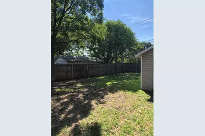 2809 S Hills Avenue, Fort Worth, TX 76109 - Photo 11