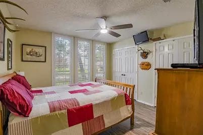 2010 Surrey Oaks Drive, Arlington, TX 76006 - Photo 21