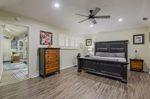 2010 Surrey Oaks Dr, Arlington, TX 76006 - Photo 25