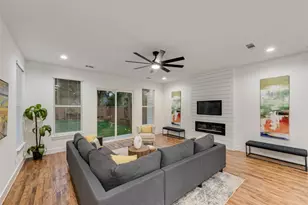 219 W Yarmouth St, Dallas, TX 75208 - Photo 7
