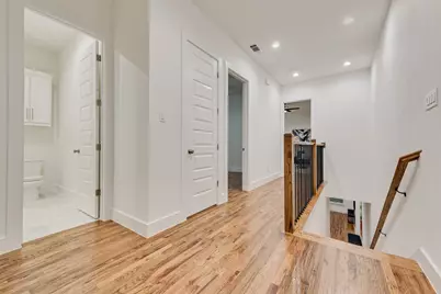 219 W Yarmouth Street, Dallas, TX 75208 - Photo 19
