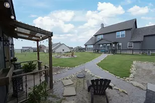 116 Spanish Moss Trl, Rhome, TX 76078 - Photo 5