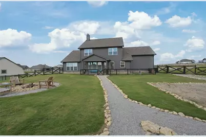 116 Spanish Moss Trail, Rhome, TX 76078 - Photo 9