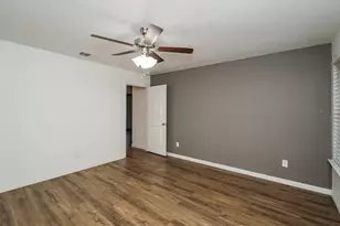 7340 Parkside Pl Dr, North Richland Hills, TX 76180 - Photo 13
