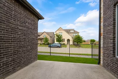 1571 Amesbury Way, Farmers Branch, TX 75234 - Photo 11
