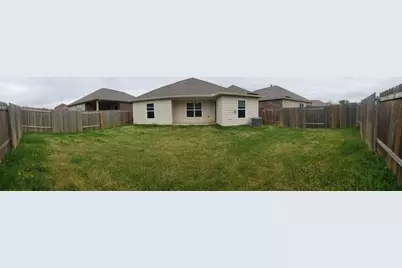 2105 Old Harbor Way, Princeton, TX 75407 - Photo 17