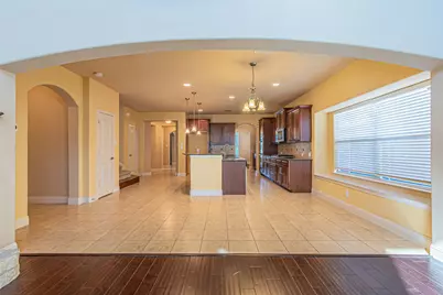 10611 Providence Drive, Frisco, TX 75035 - Photo 11