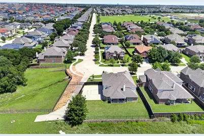 13811 Sorano Drive, Frisco, TX 75035 - Photo 29