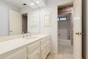 1503 Green Tree Ln, Duncanville, TX 75137 - Photo 17