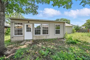 3905 Dogwood Ct, Fort Worth, TX 76137 - Photo 13