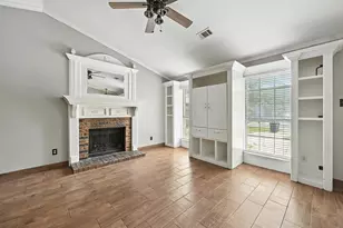 3905 Dogwood Ct, Fort Worth, TX 76137 - Photo 5