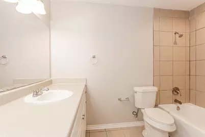 115 Brook Hollow Drive, DeSoto, TX 75115 - Photo 17