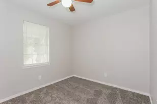 115 Brook Hollow Dr, DeSoto, TX 75115 - Photo 13
