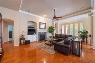 6211 Parkside Dr, Arlington, TX 76001 - Photo 11