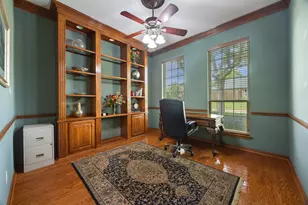6211 Parkside Dr, Arlington, TX 76001 - Photo 5