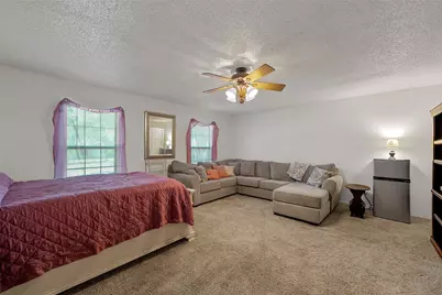 305 Elmwood Drive, Woodway, TX 76712 - Photo 11