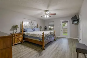 741 Cullum Ave, Hurst, TX 76053 - Photo 21