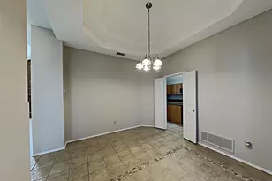 815 McComb Ln, Cedar Hill, TX 75104 - Photo 13