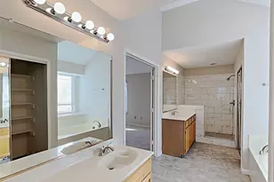 815 McComb Ln, Cedar Hill, TX 75104 - Photo 17