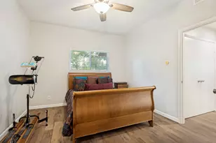 8601 Park Ln, Dallas, TX 75231 - Photo 17