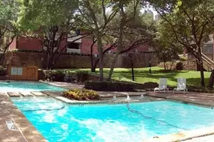 8601 Park Ln, Dallas, TX 75231 - Photo 23
