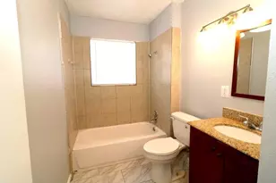 9821 Bluffcreek Dr, Dallas, TX 75227 - Photo 9
