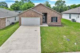 2107 Hemphill St, Greenville, TX 75401 - Photo 27