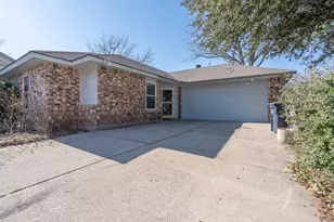 2911 Forest Creek Dr, Fort Worth, TX 76123 - Photo 1