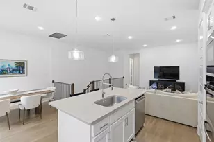8116 Radnor Rd, Dallas, TX 75231 - Photo 11