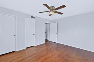 4208 Huckleberry Cir, Dallas, TX 75216 - Photo 13