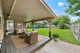 1904 Westover Dr, Arlington, TX 76015 - Photo 11