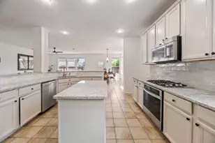 4204 Bridgestone Dr, Fort Worth, TX 76123 - Photo 9