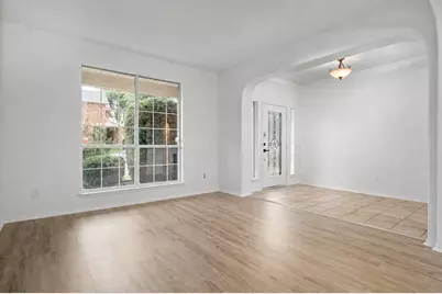 4204 Bridgestone Drive, Fort Worth, TX 76123 - Photo 3