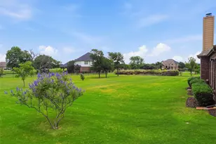 186 Las Colinas Trail, Cross Roads, TX 76227 - Photo 37