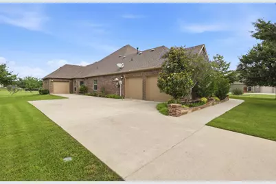 186 Las Colinas Trail, Cross Roads, TX 76227 - Photo 5