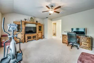 8924 Holliday Ln, Aubrey, TX 76227 - Photo 11