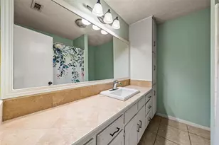 308 Texas Ave, Hewitt, TX 76643 - Photo 15