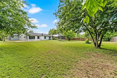 308 Texas Avenue, Hewitt, TX 76643 - Photo 19