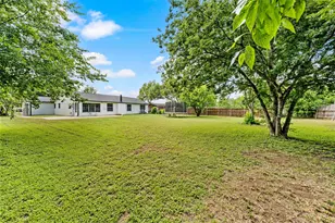 308 Texas Ave, Hewitt, TX 76643 - Photo 19