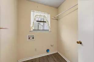 308 Texas Ave, Hewitt, TX 76643 - Photo 17