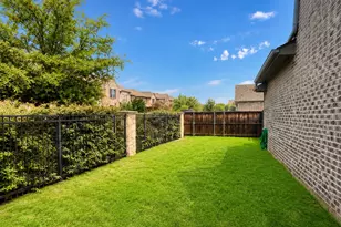 1033 Lone Ivory Trail, Arlington, TX 76005 - Photo 13