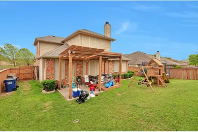 1603 Waters Edge Drive, Glenn Heights, TX 75154 - Photo 17